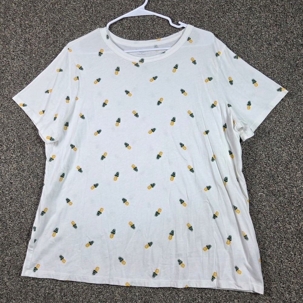 Old Navy T-Shirt Women XL White Pineapple Print Cotton Short Sleeve Casual Cute